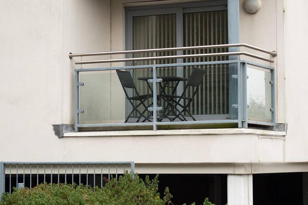 דירות סוואנסי Parking, Balcony, Fully Equipped Kitchen מראה חיצוני תמונה