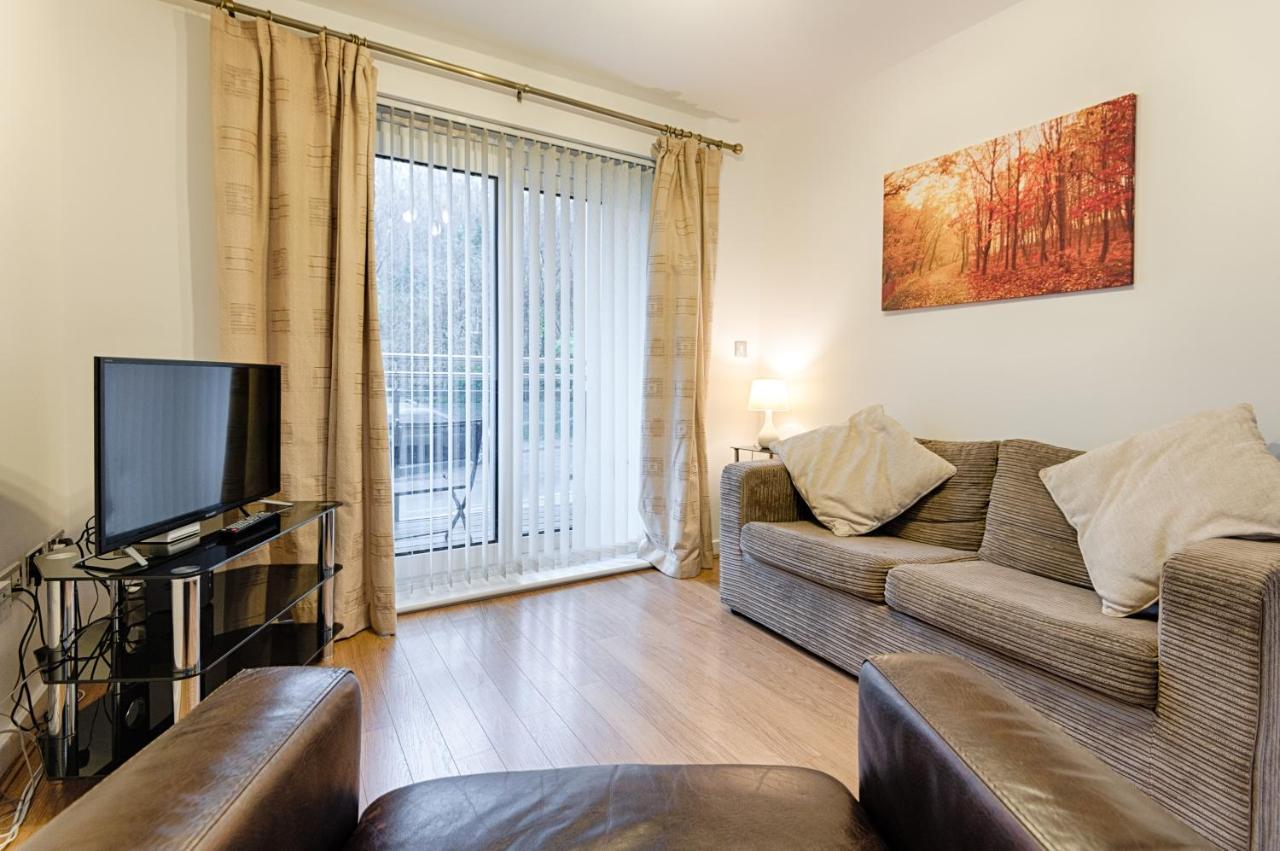 דירות סוואנסי Parking, Balcony, Fully Equipped Kitchen מראה חיצוני תמונה